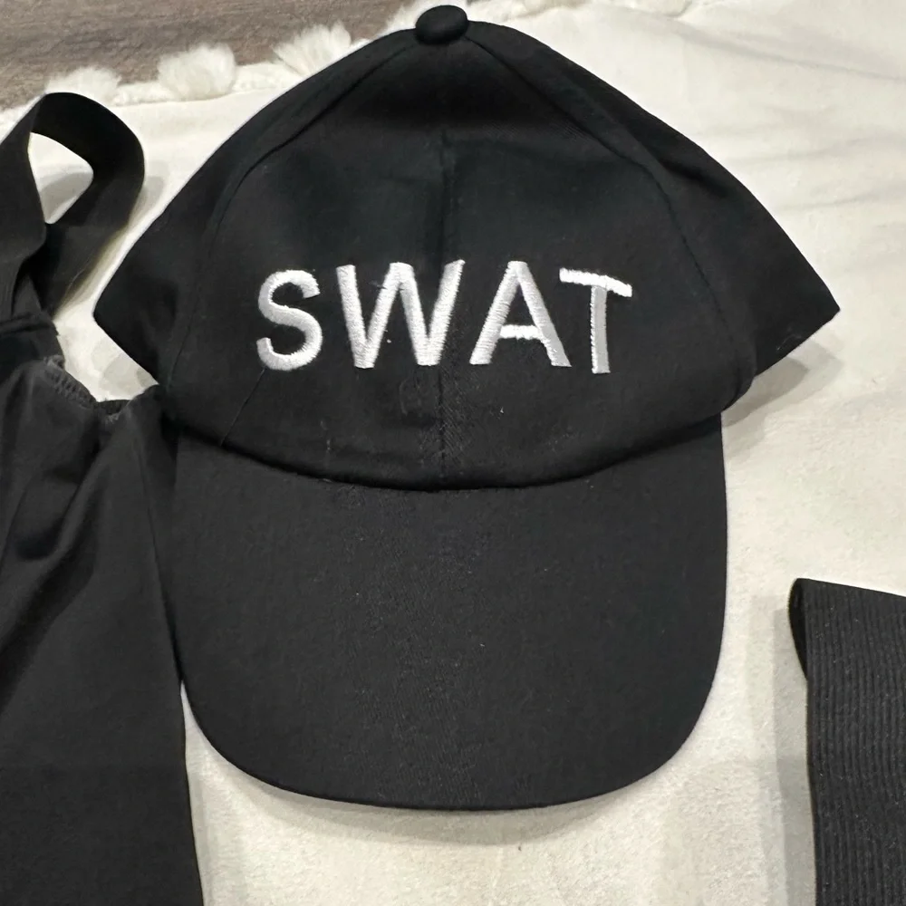 Leg Avenue SWAT Hottie Adult Costume Halloween Cosplay Size Medium NWOT - Picture 9 of 16